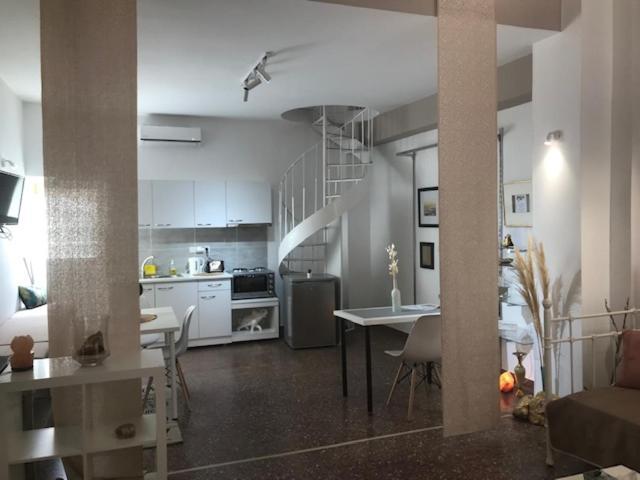 Avance Art Atenas Exterior foto